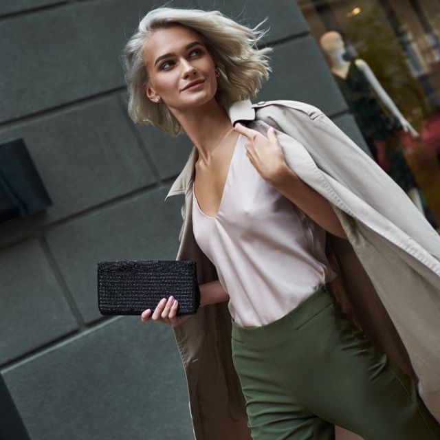 Este nelipsita din garderoba oricarei femei! Aceasta este geanta vedeta
