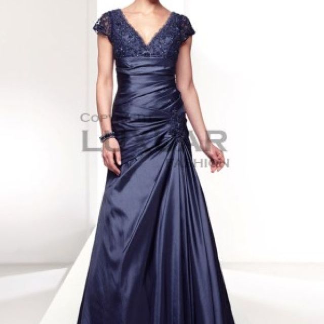 Bella Sposa iti recomanda: cele mai frumoase 12 rochii de seara pentru Revelion 2012