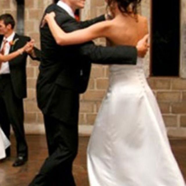 Lectii de dans inainte de nunta: Pro si Contra