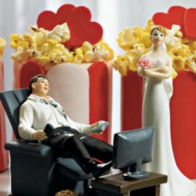 Figurine amuzante pentru tortul de nunta