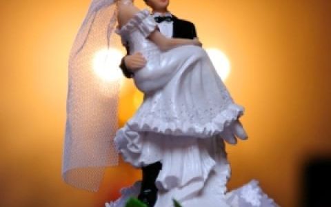 Cele mai frumoase figurine pentru tortul de nunta