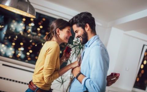 8 greseli pe care tinerii casatoriti le fac in primul an de casnicie
