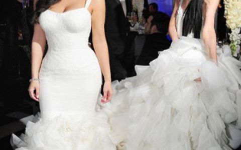 Inspira-te: Top 10 rochii de mireasa de vedeta in 2011