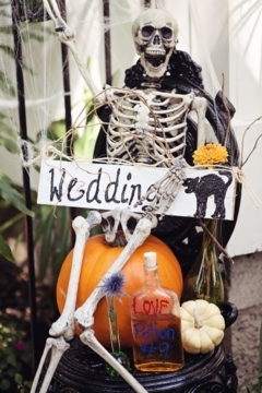 Decoratiuni nunta Halloween