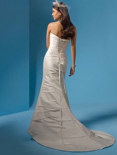 Rochie de mireasa sub 2500 lei Decosta