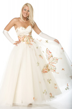 Rochie de mireasa neconventionala sub 2500 lei