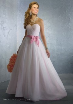 Rochie de mireasa sub 2500 lei Decosta