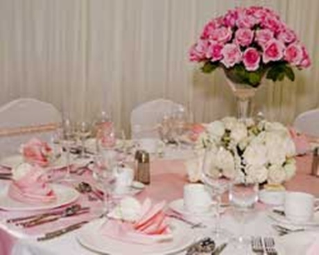 decoratiuni alb roz