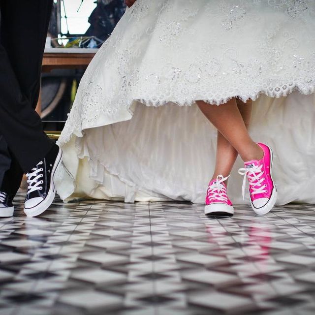 10 melodii de nunta care iti vor face invitatii fericiti in 2019