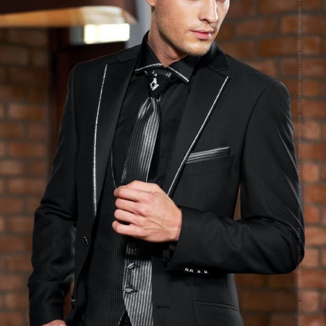 Prima colectie de costume de mire 2011: Narman Cerimonia Uomo
