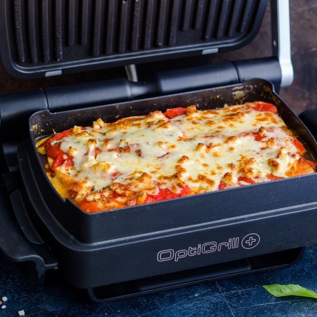 Cucereste-ti prietenii cu Tefal OptiGrill+ Snacking & Baking 