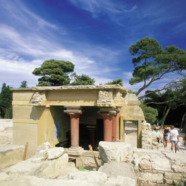 Luna de miere in Creta, insula lui Zeus