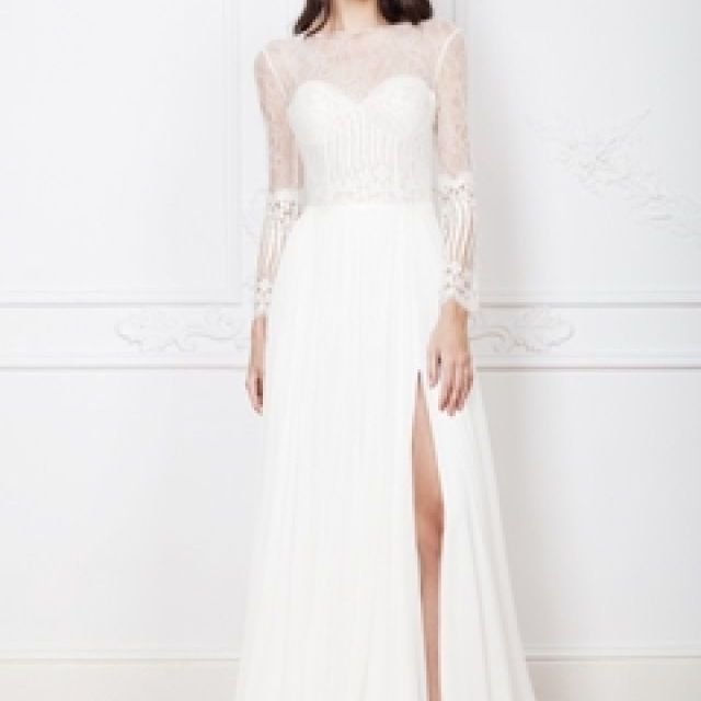 Divine Atelier a lansat noua colectie de rochii de mireasa 2016 la New York Bridal Week: iata cele mai frumoase modele! 