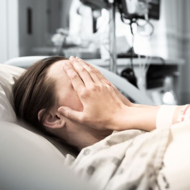 “Soțul meu m-a abandonat în ziua în care am născut și m-am răzbunat”