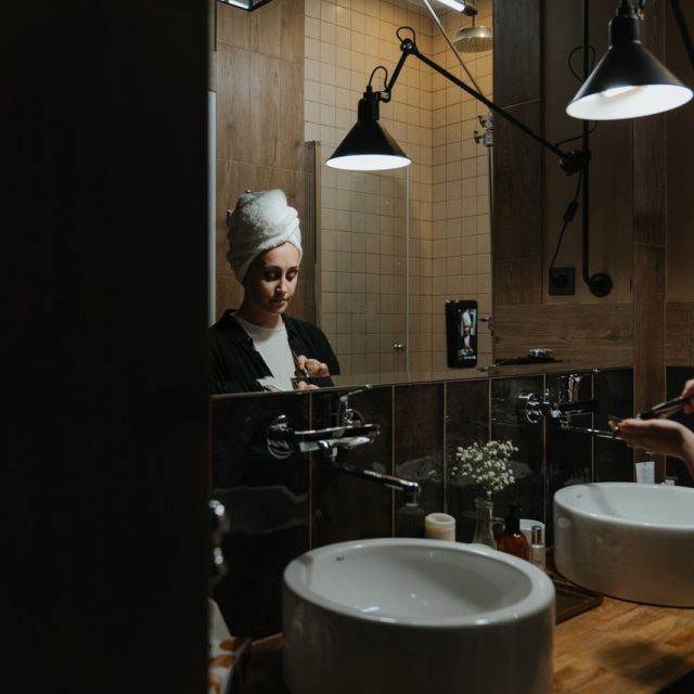 Ce trebuie sa ai mereu in portfard cand calatoresti