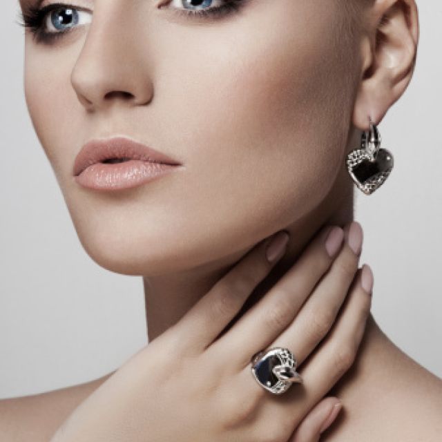 Accesorii vintage: cele mai frumoase modele
