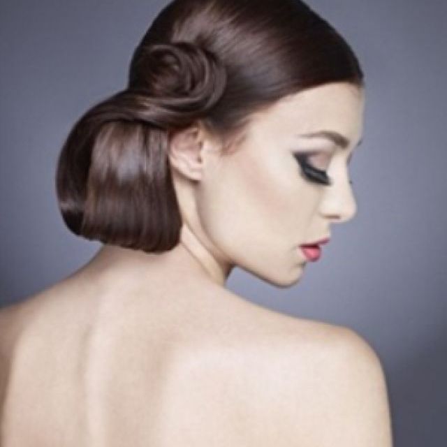 Coafuri elegante: modele pentru toate lungimile de par 