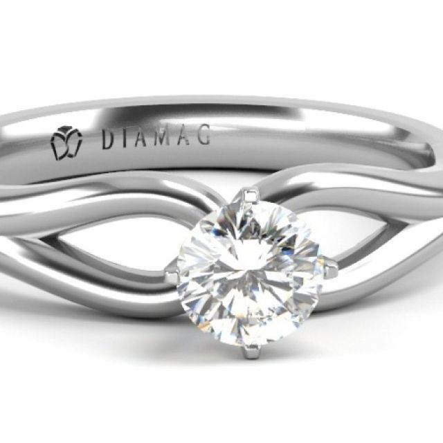 De ce sa tii cont atunci cand cumperi un inel de logodna cu diamante