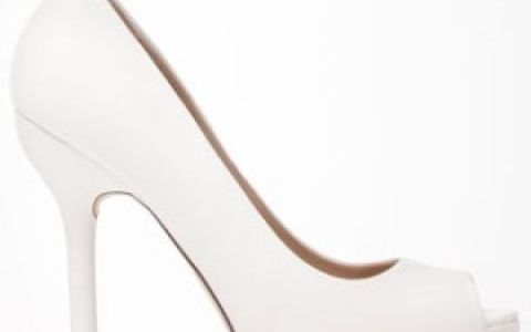 Pantofi de mireasa cu platforma: modele si preturi