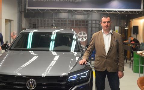 Volkswagen lanseaza un magazin propriu intr-un mall, o premiera pentru piata auto din Romania