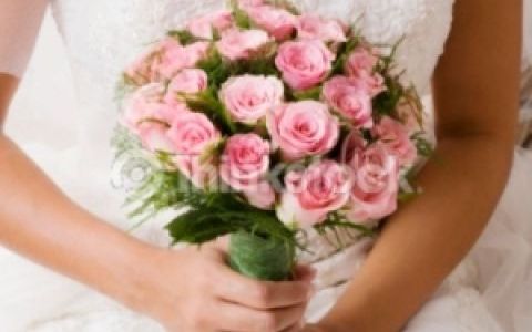 30 de buchete de mireasa din trandafiri. Tu pe care il alegi? 
