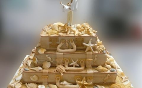 Nunta vara: invitatii, marturii, buchete, lumanari, torturi