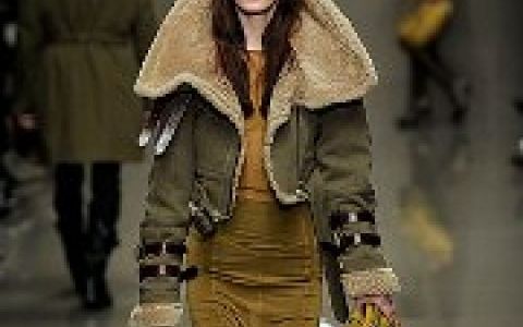 Trend alert: hainele de inspiratie militara