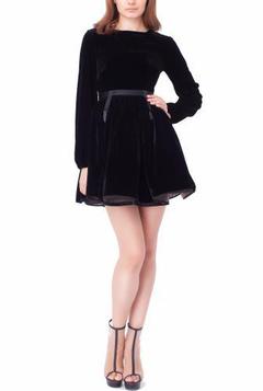 Rochie neagra de catifea