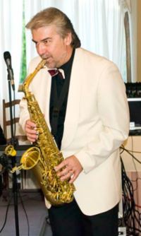 Dan Ionescu, manager si instrumentist