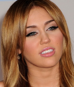 Machiaj Miley Cirus