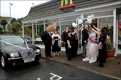 Nunta la McDonald's 
