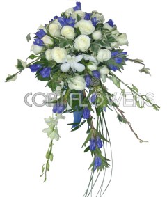 Buchet de mireasa realizat din 2 fire de orhidee dendrobium, 4 gentiana si 7 miniroza