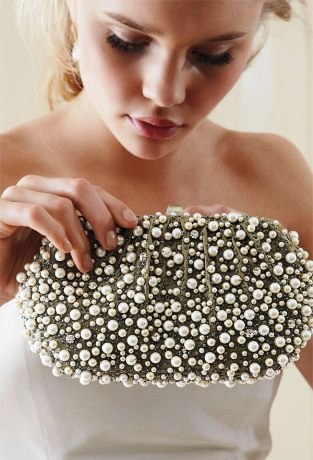 Poza geanta de mireasa cu perle Santi