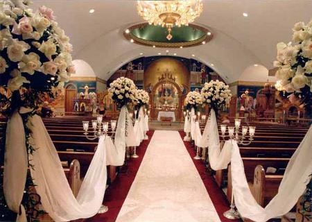 biserica decorata pentru nunta