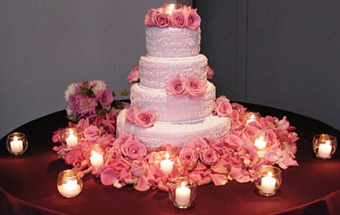 Tort nunta roz